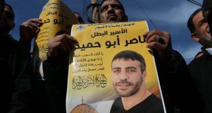 أبو بكر  : ناصر أبو حميد في غيبوبة وإسرائيل غير جادة بالإفراج عنه
